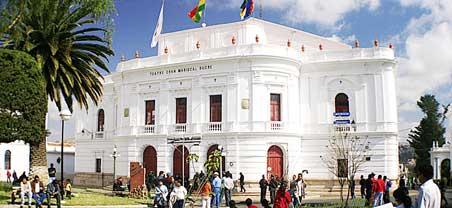 Sucre Travel Information