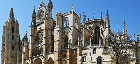 Le&oacute;n Guide