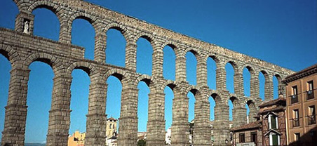 Segovia Guide