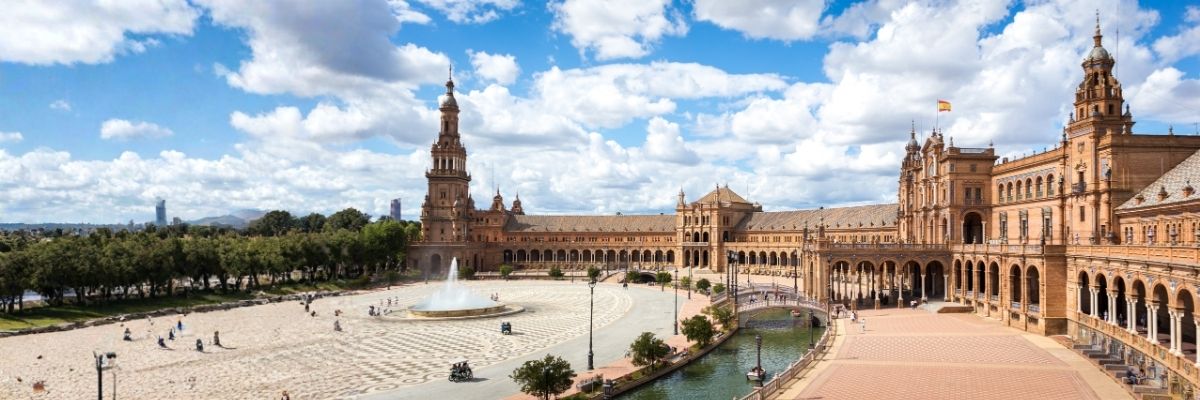 best cities in spain for international students