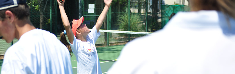 Curso de tenis en los campamentos de verano